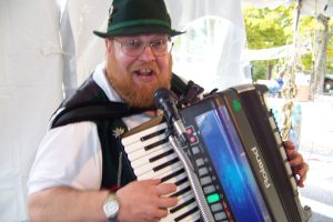 German.Accordionist_Herbie